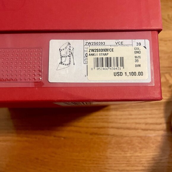 Valentino Garavani Rock Stud Heels With Ankle Strap - Picture 5 of 6